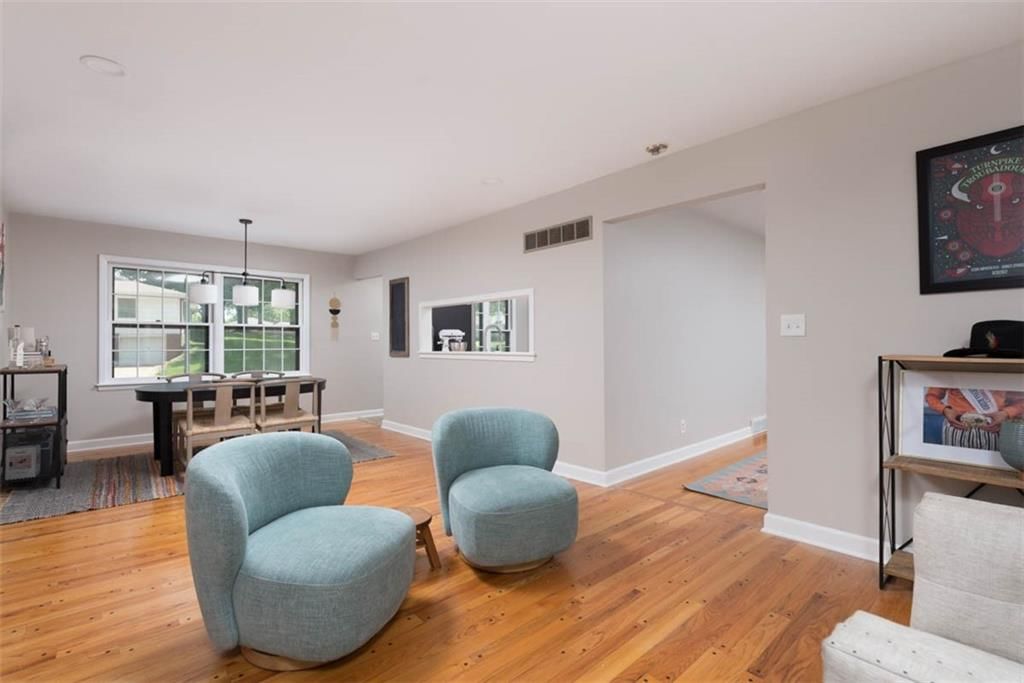 4714 NE Chouteau Drive — photo 22