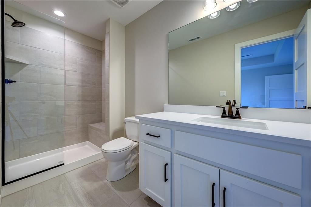 4005 NE Apple Grove Drive — photo 34