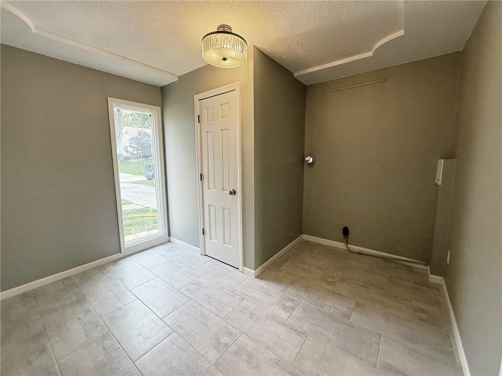 114 NW Teakwood Street — photo 12