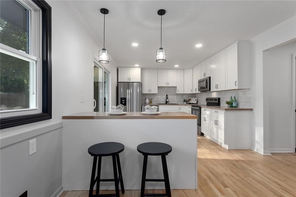 7916 Madison Street — photo 16