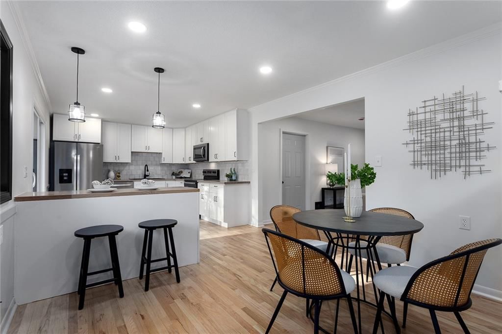 7916 Madison Street — photo 17