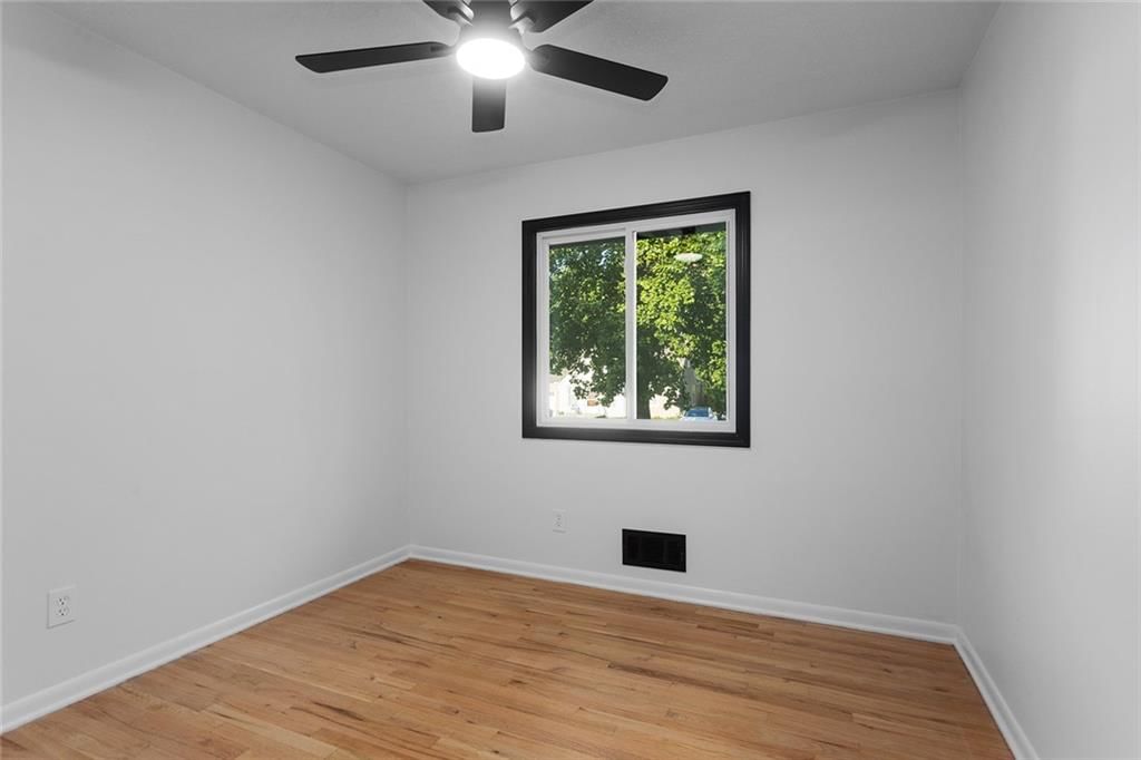 7916 Madison Street — photo 25
