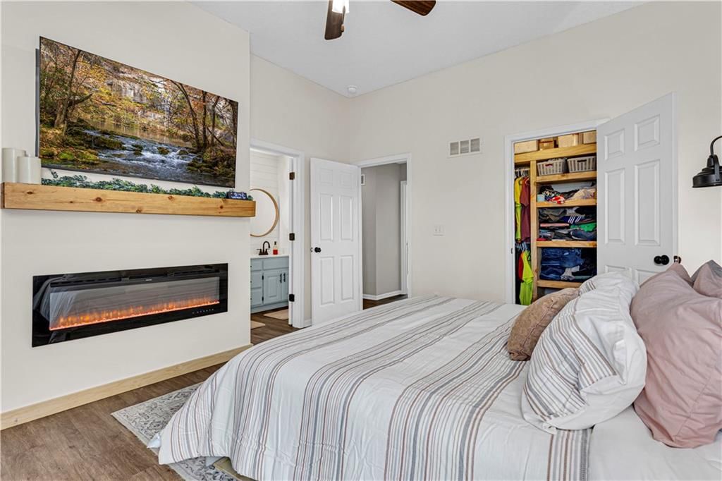 610 N poplar Street — photo 15