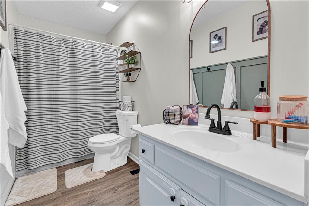610 N poplar Street — photo 16