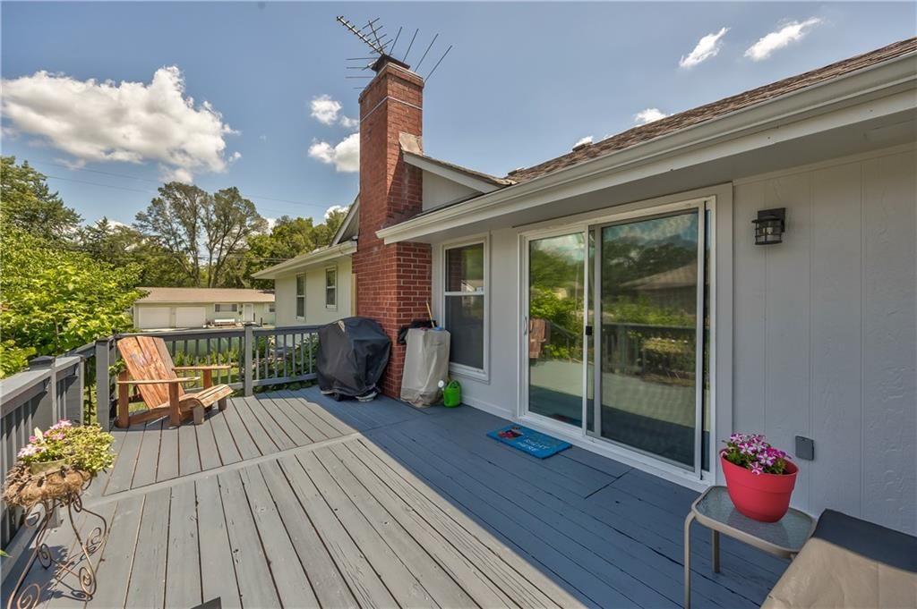 6506 Yorkshire Court — photo 23