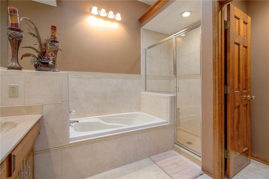 11018 W 126th Terrace — photo 38