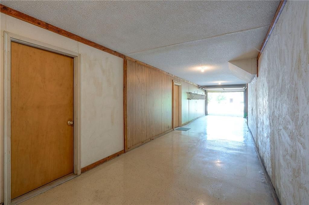 11018 W 126th Terrace — photo 44