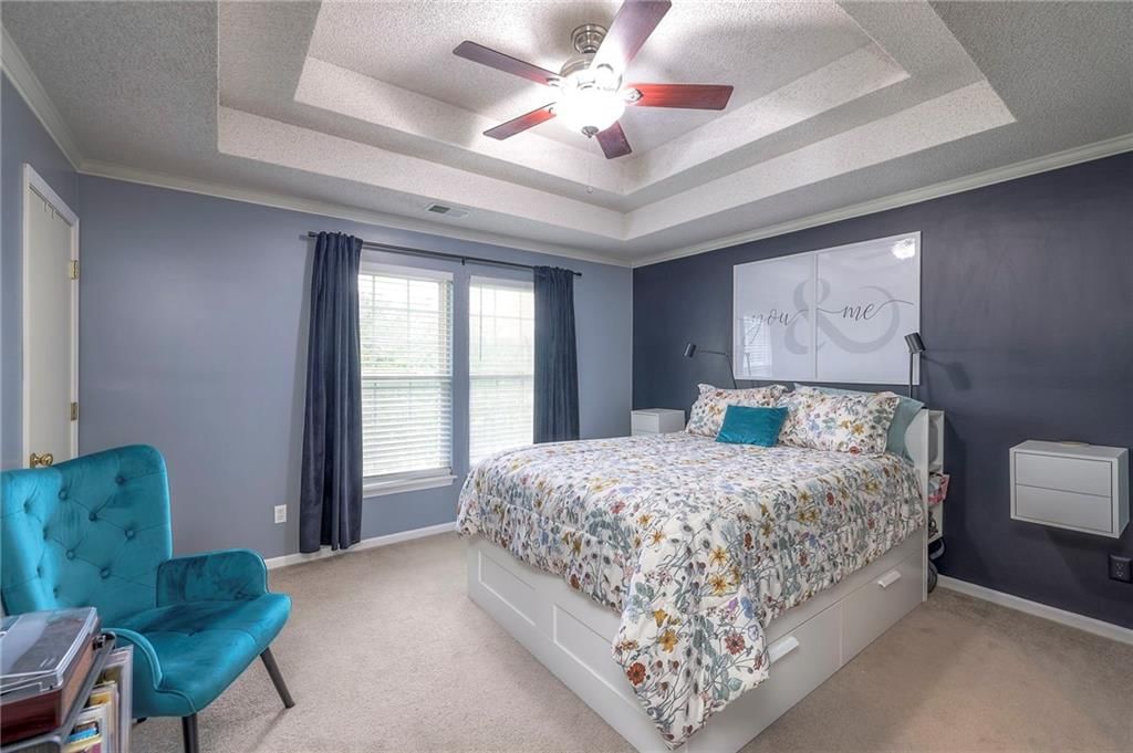 417 N Hickory Street — photo 17