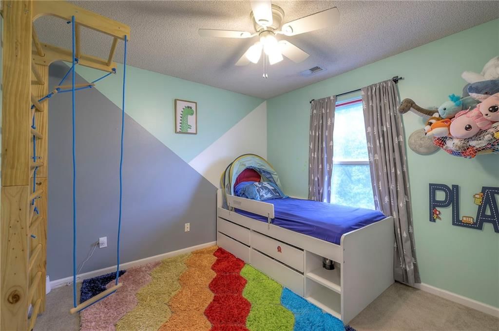 417 N Hickory Street — photo 23