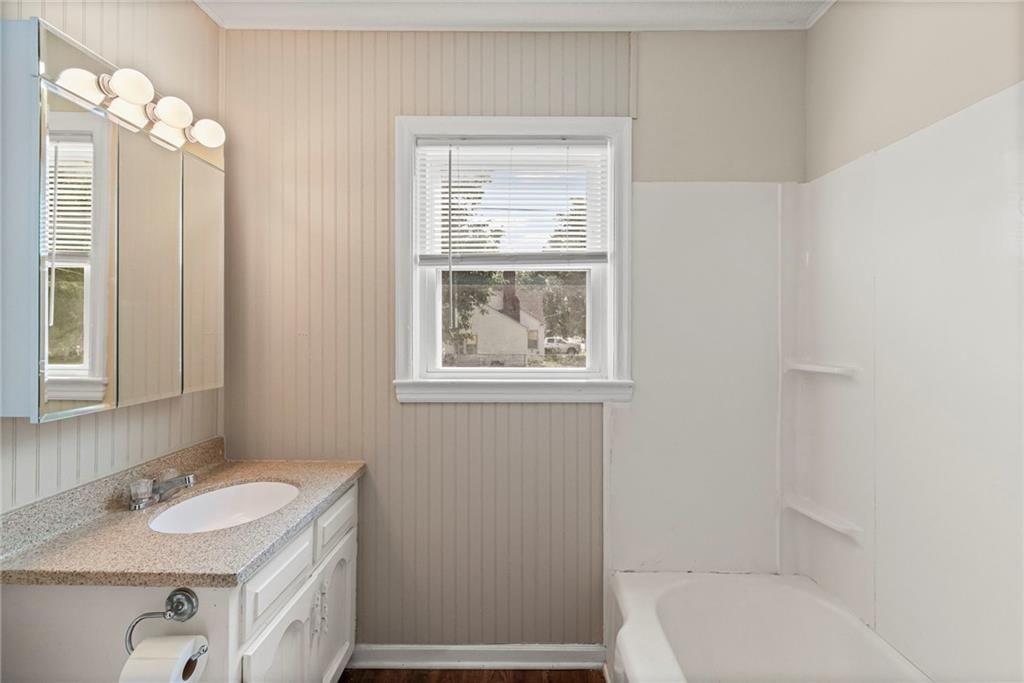 218 S Orchard Street — photo 16