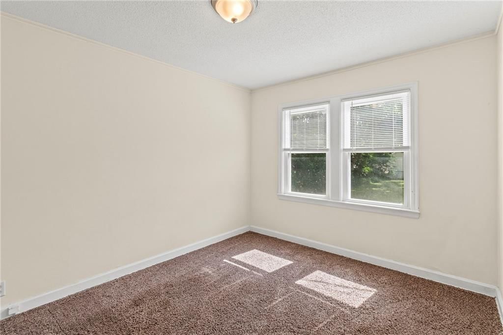 218 S Orchard Street — photo 18
