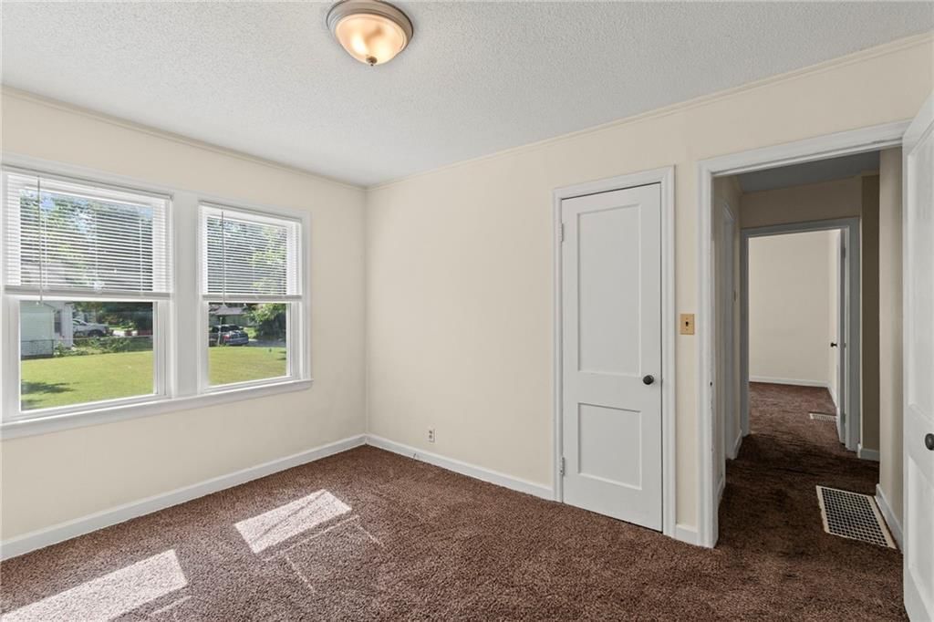 218 S Orchard Street — photo 19