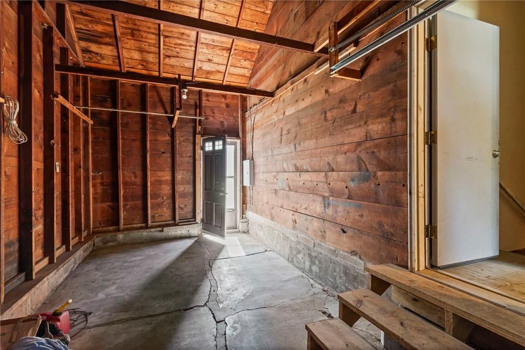 218 S Orchard Street — photo 21
