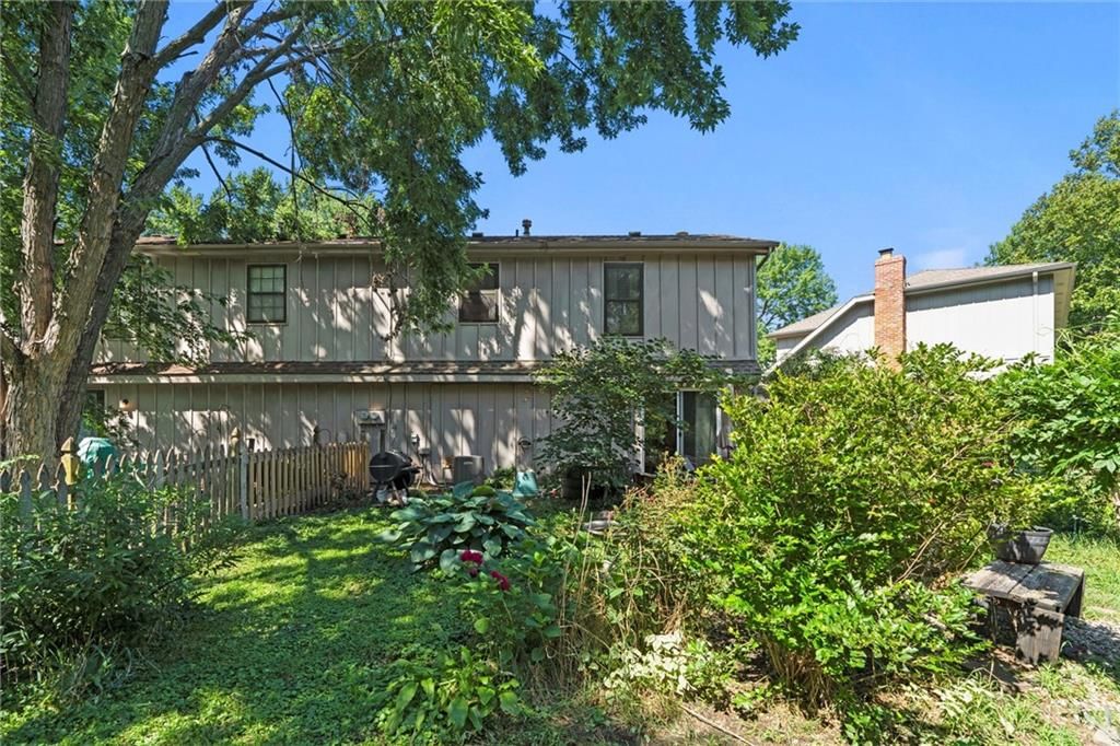 1616 E Elm Terrace — photo 35