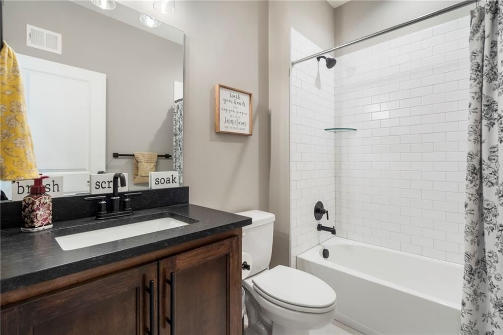 22651 Dunn Street — photo 27