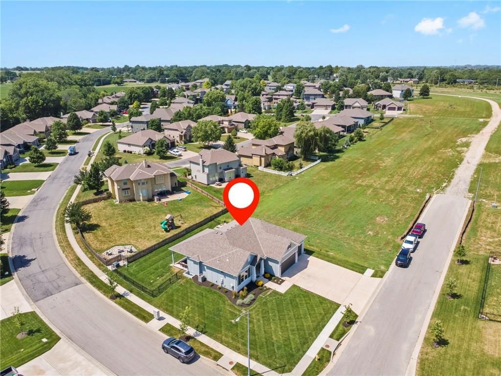 22651 Dunn Street — photo 37
