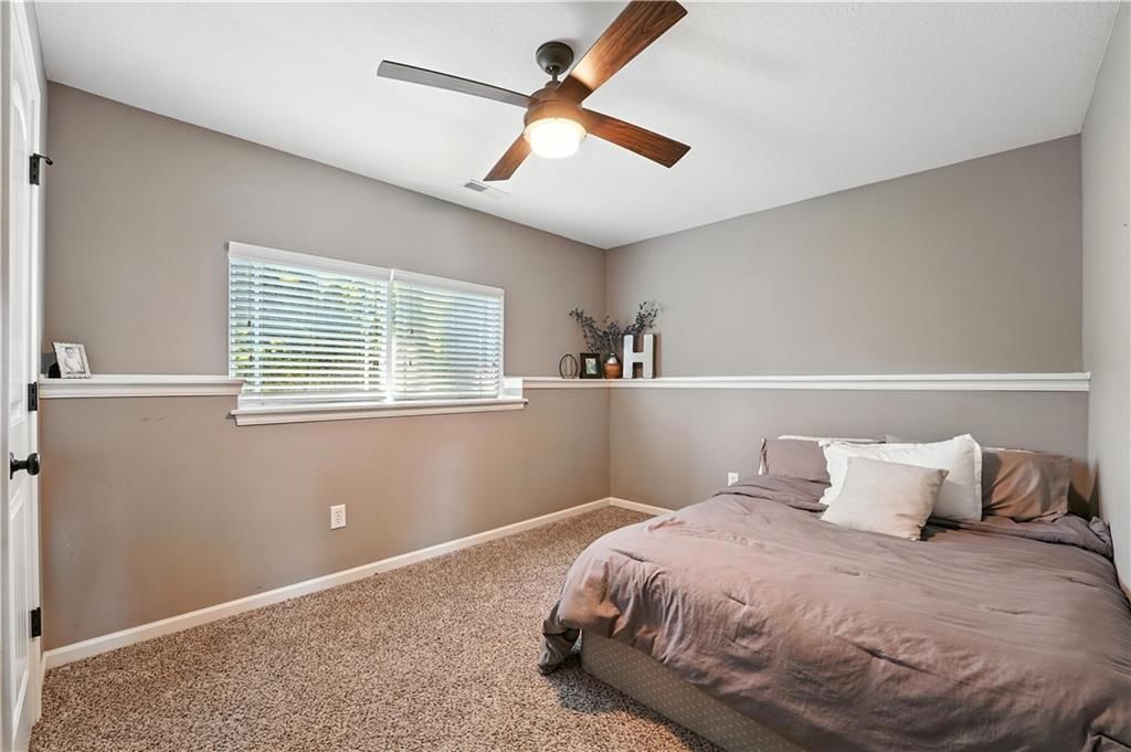 16728 Ruby Way — photo 12