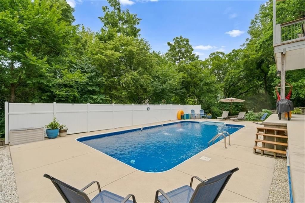 5918 W Richards Drive — photo 16