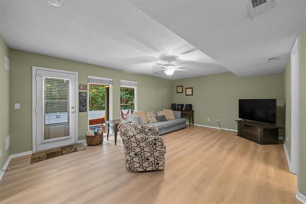 5918 W Richards Drive — photo 28