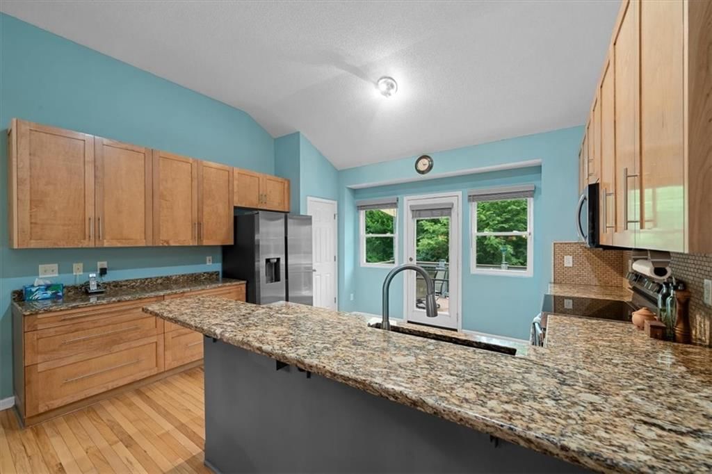 5918 W Richards Drive — photo 7