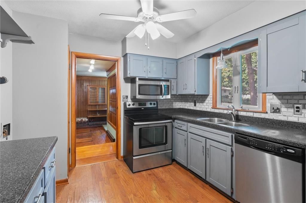 3701 N 155th Street — photo 12
