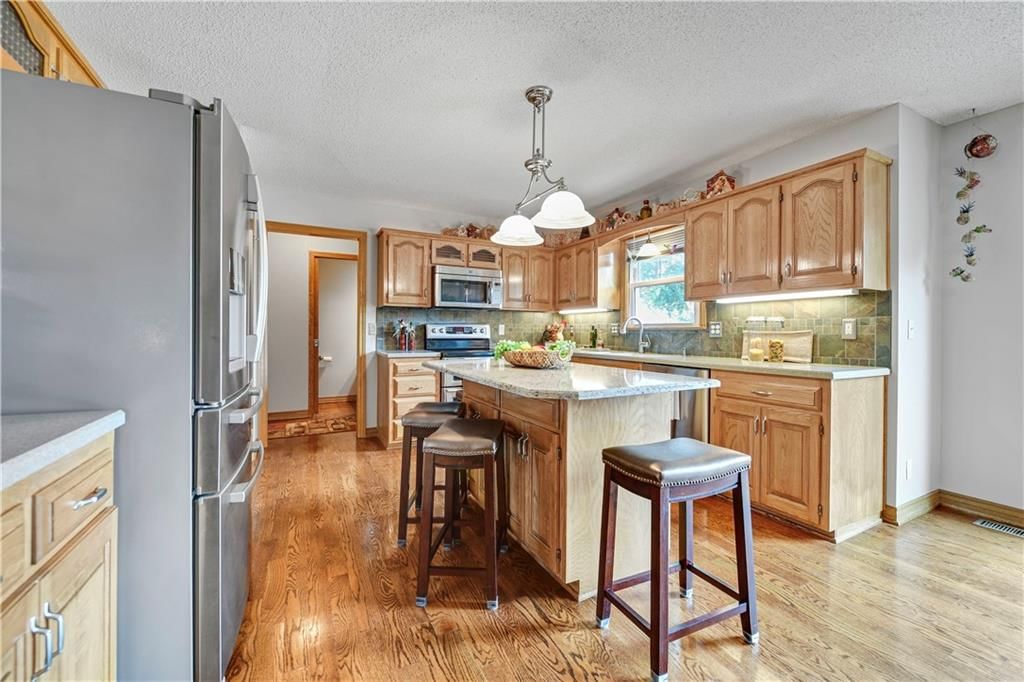 17640 W 113th Street — photo 13
