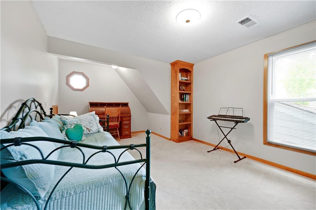 17640 W 113th Street — photo 27