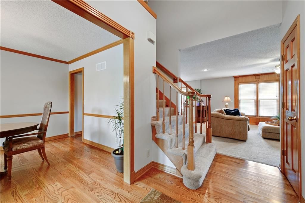 17640 W 113th Street — photo 5
