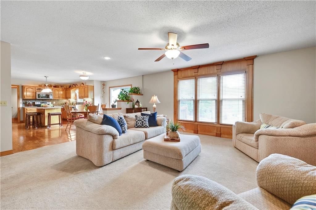17640 W 113th Street — photo 9