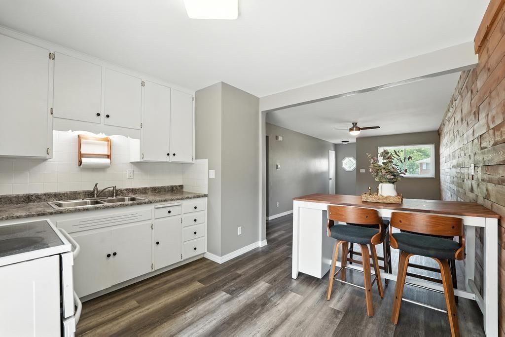 5622 N Strathbury Avenue — photo 6