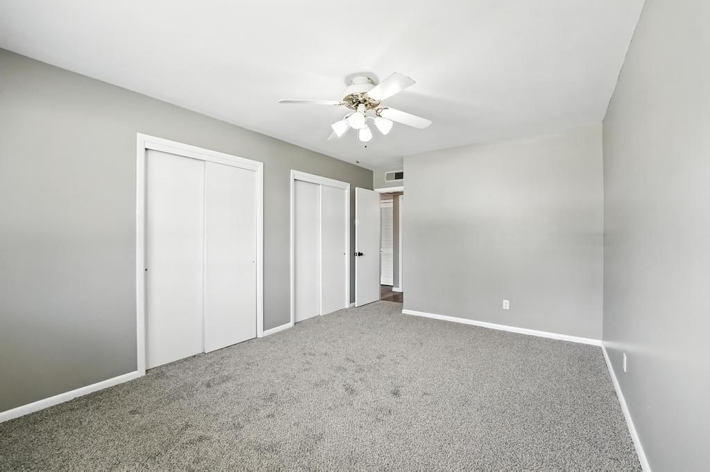 5622 N Strathbury Avenue — photo 8