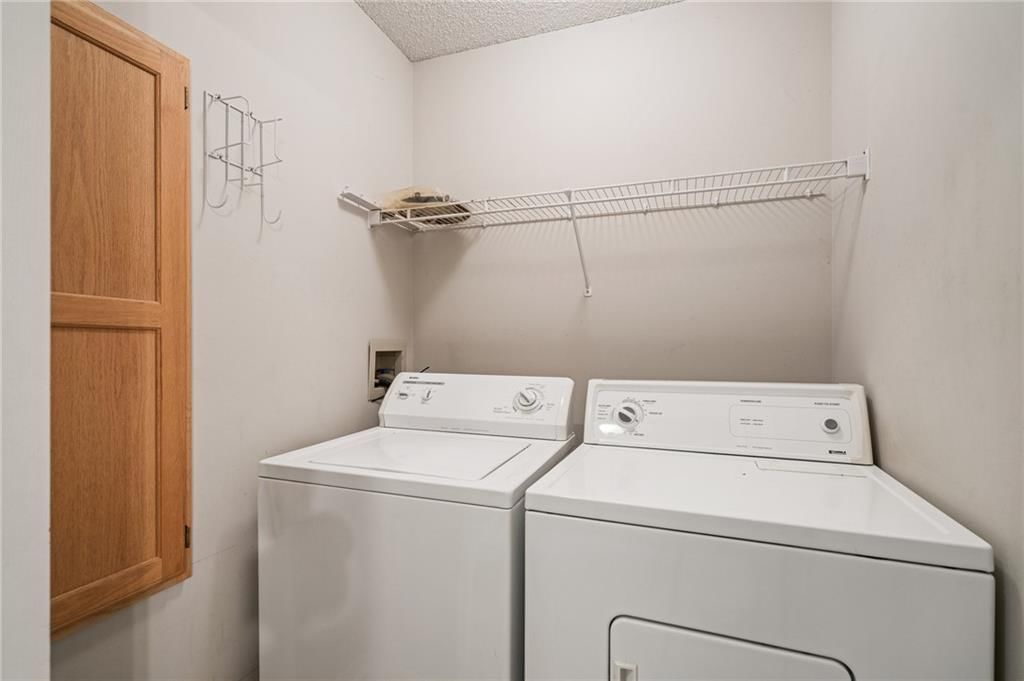 4309 NE Blue Jay Circle — photo 17