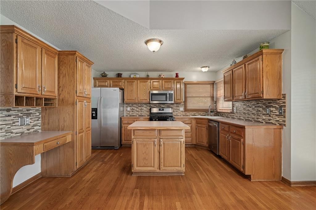 4309 NE Blue Jay Circle — photo 5