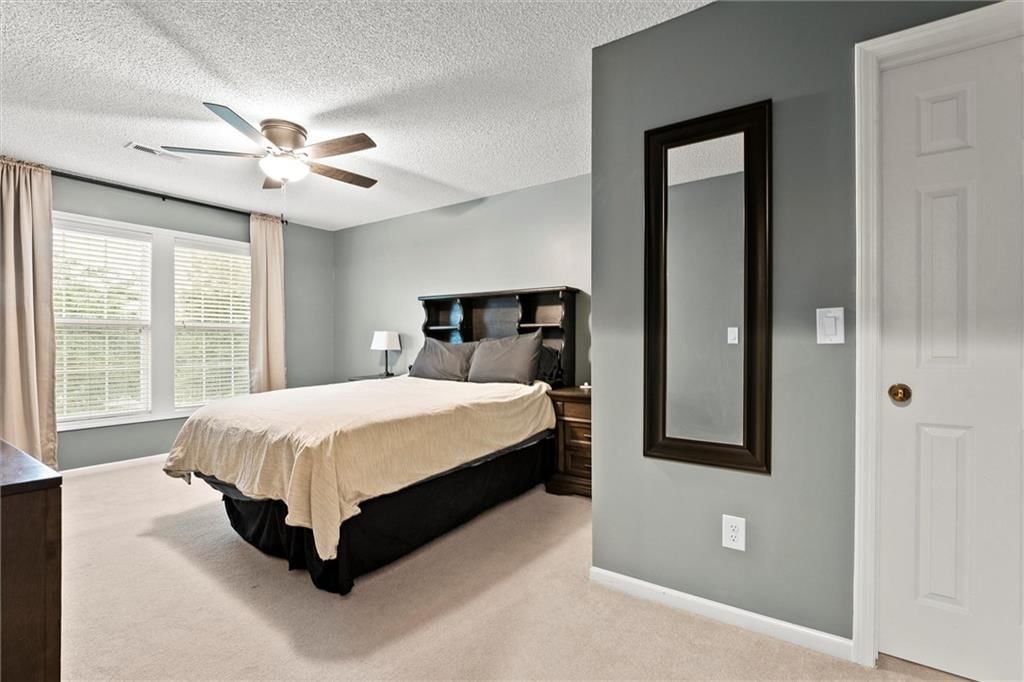 6333 Lakecrest Drive — photo 25