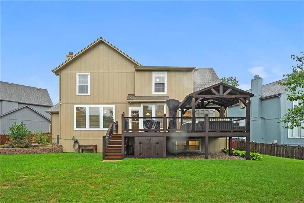 6333 Lakecrest Drive — photo 35