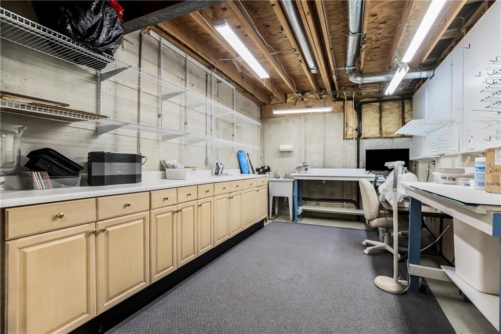 12313 England Street — photo 31
