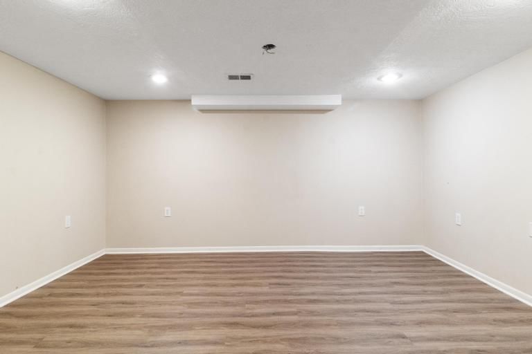 15916 Riggs Road — photo 44