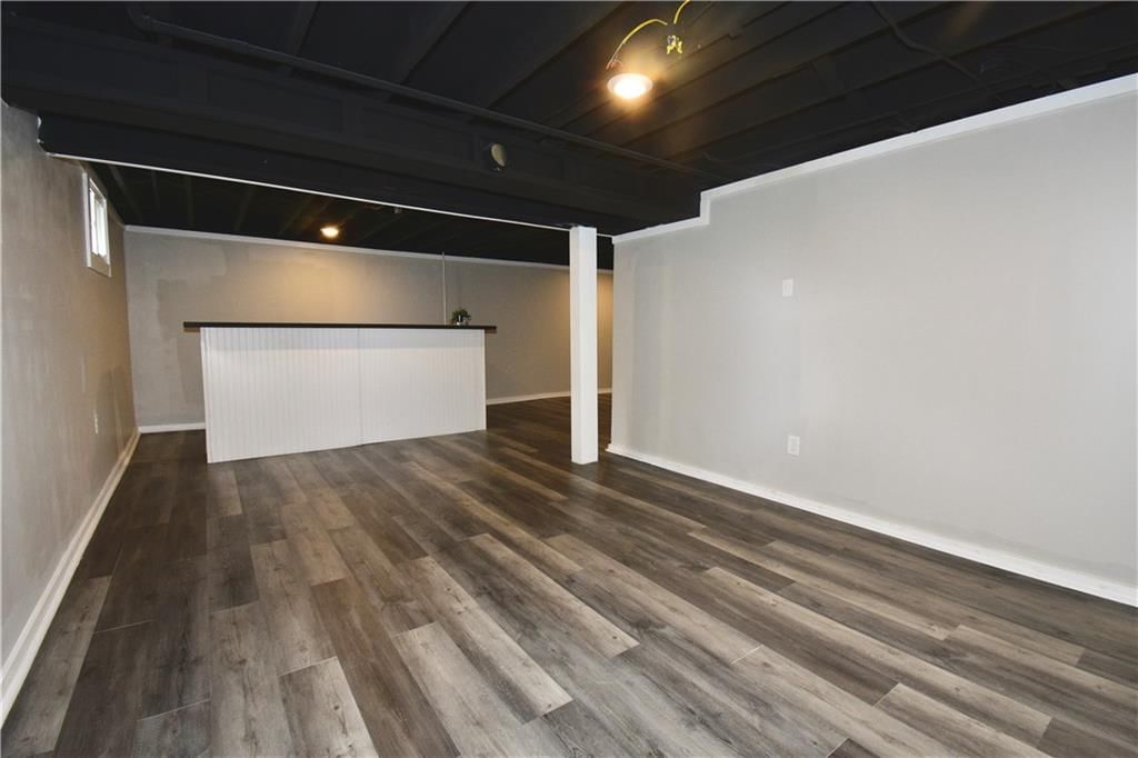8101 Wayne Avenue — photo 13