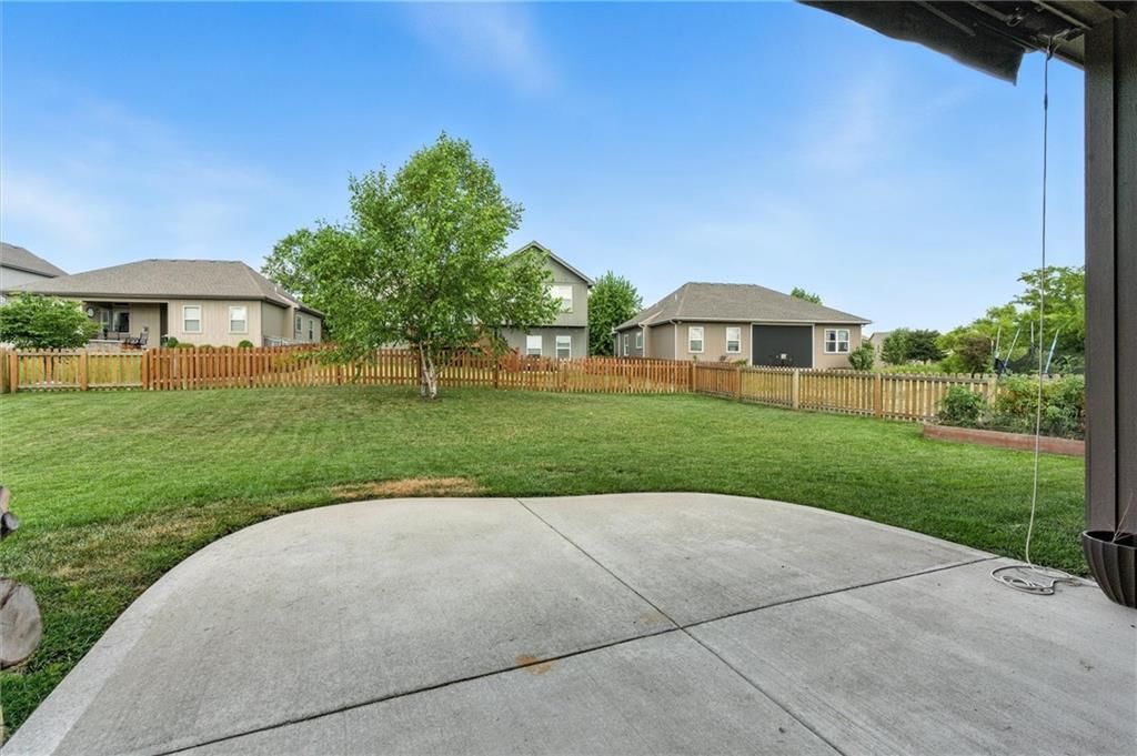 10120 N McKinley Avenue — photo 29