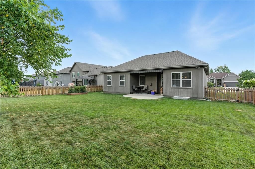 10120 N McKinley Avenue — photo 30