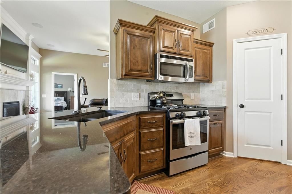 10120 N McKinley Avenue — photo 9