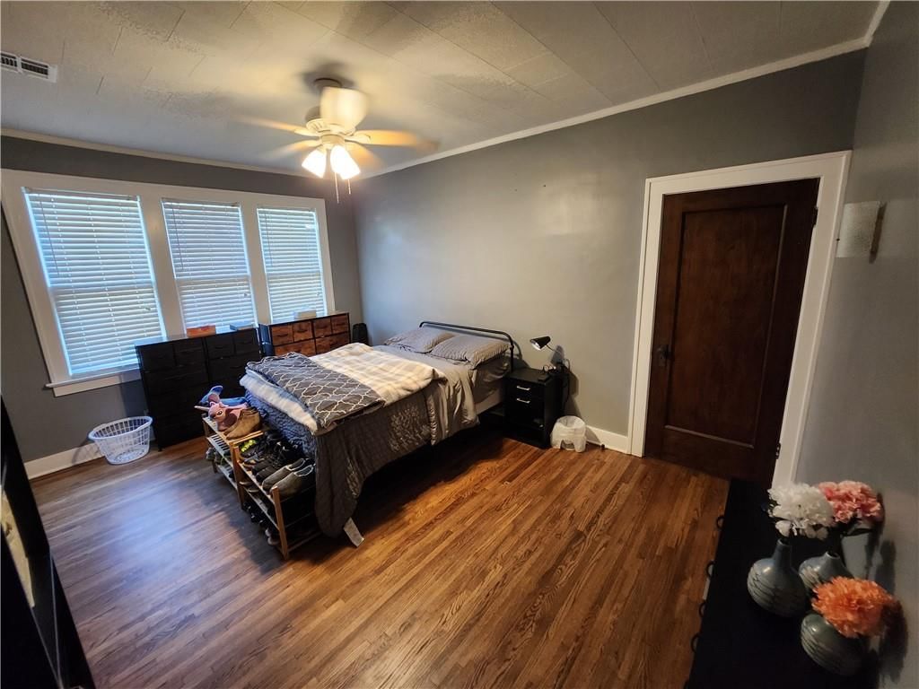 709 S Park Boulevard — photo 18