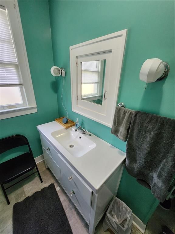 709 S Park Boulevard — photo 25