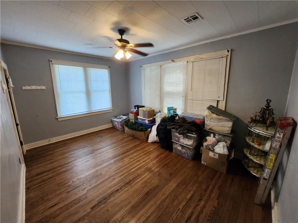 709 S Park Boulevard — photo 29