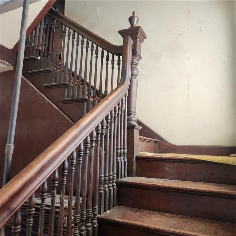 837 Tauromee Avenue — photo 2