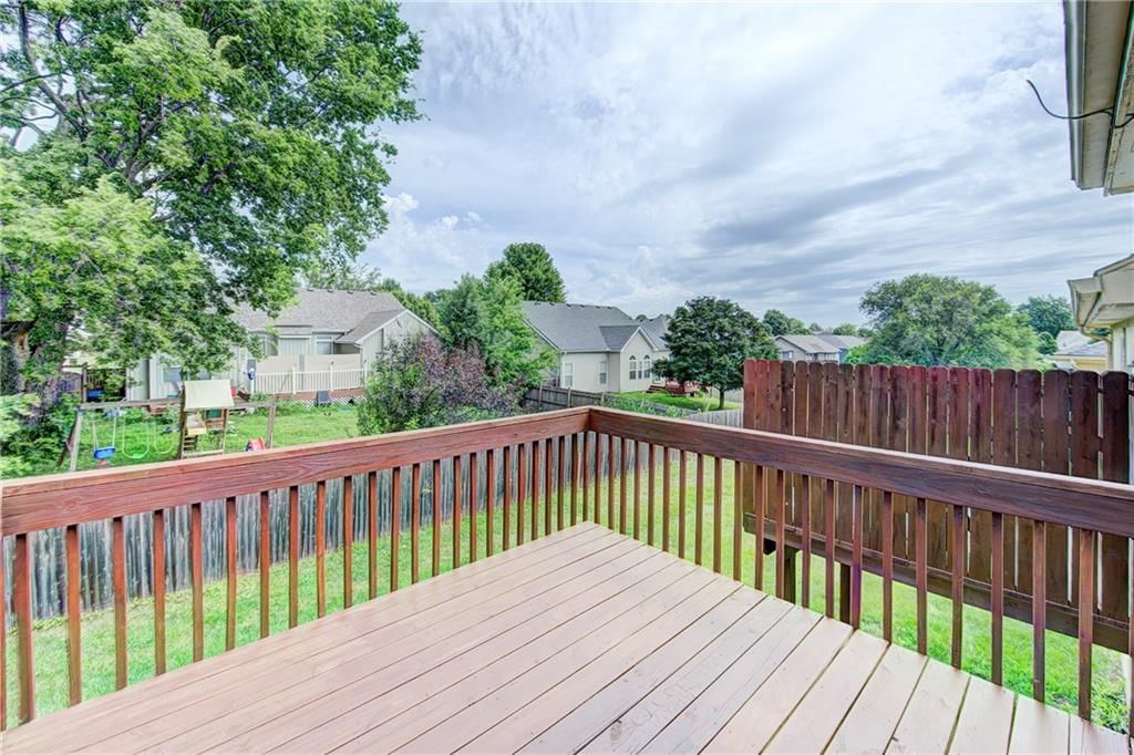 1222 NW Ashley Drive — photo 27