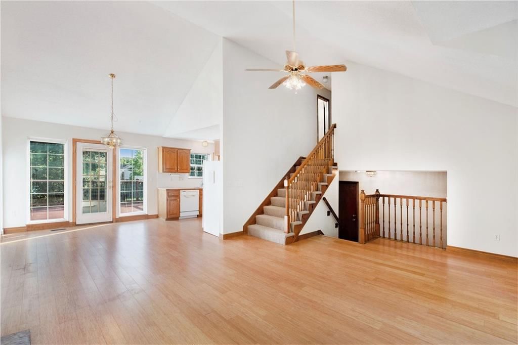 17611 W 111th Terrace — photo 8