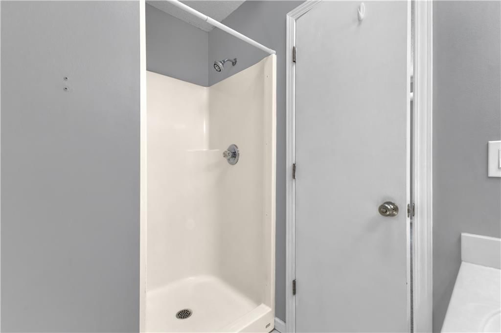 406 Fletcher Drive — photo 26
