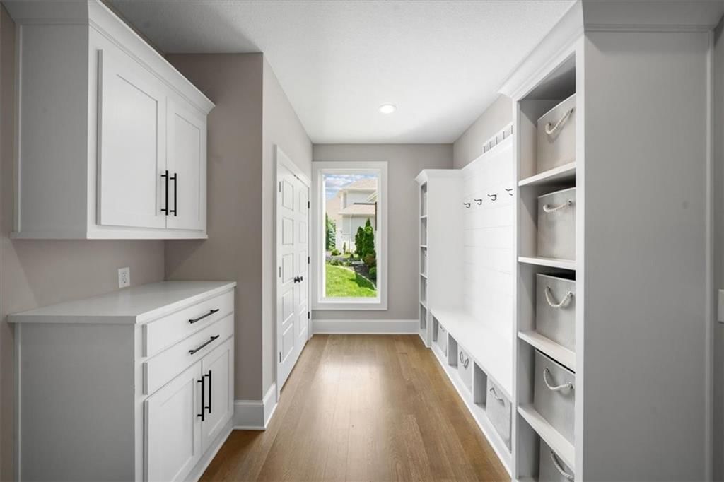 15624 Delmar Street — photo 16