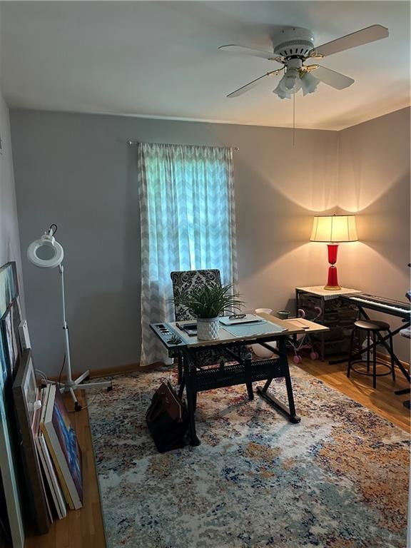 2715 Doniphan Avenue — photo 11